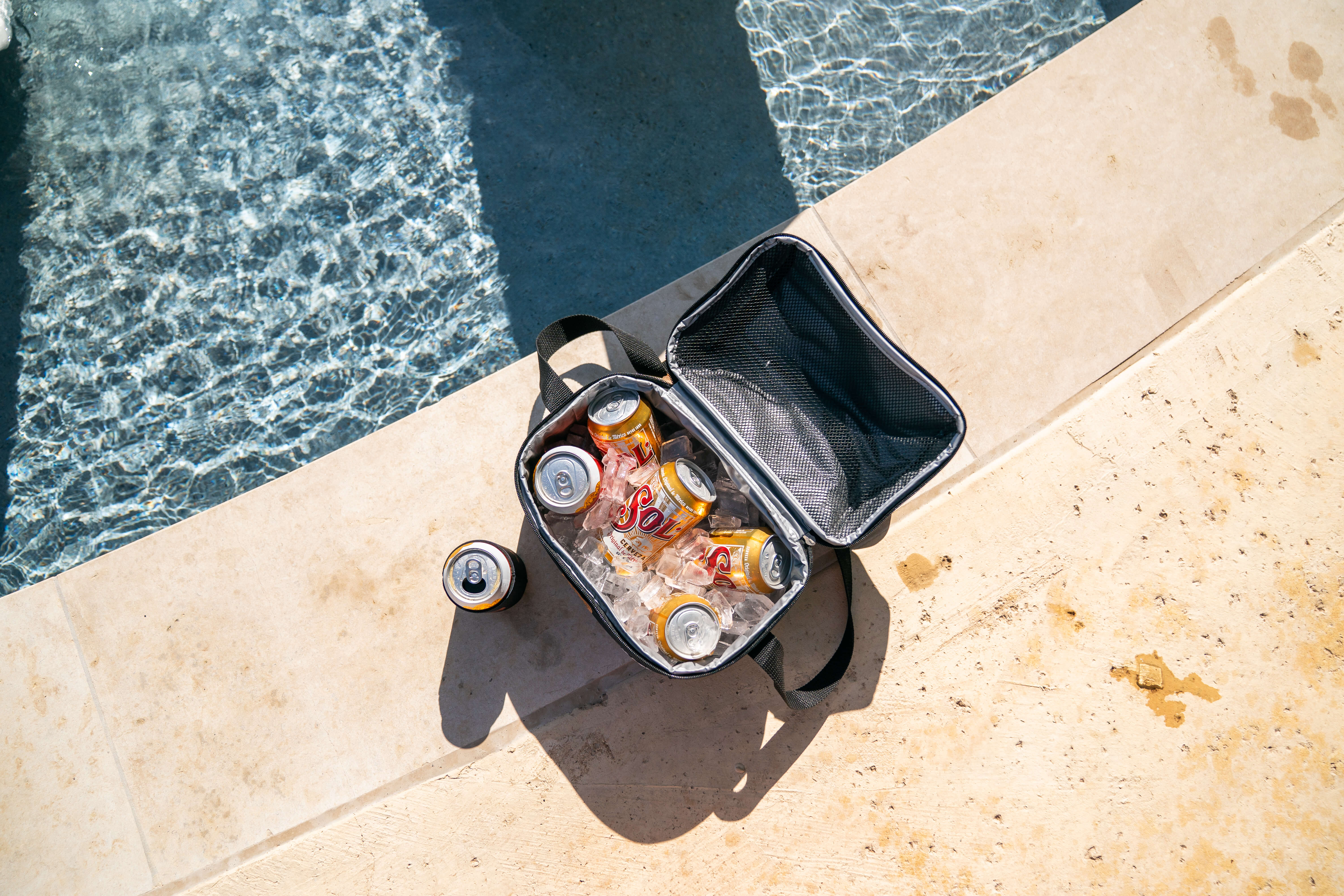 Carhartt Insulated Multi-Compartment Lunch Cooler – EOTECH