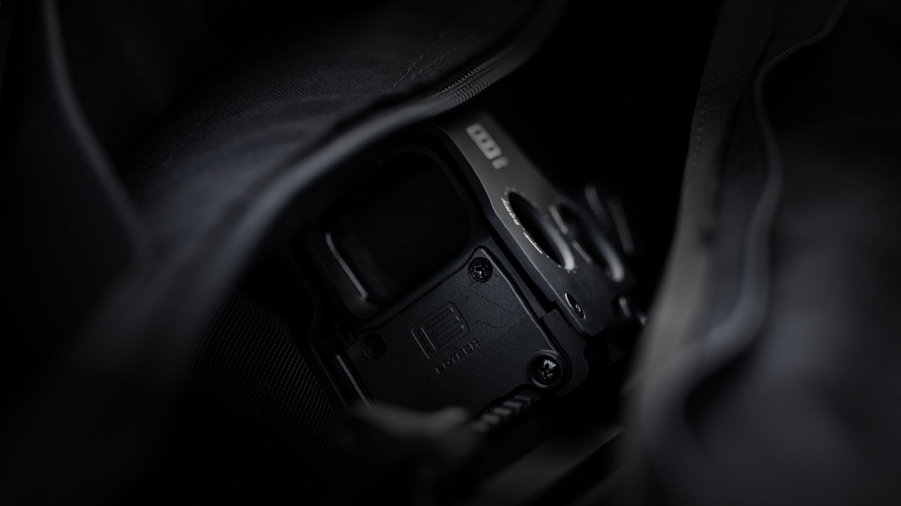 Close up of the back of EOTECH HWS optic